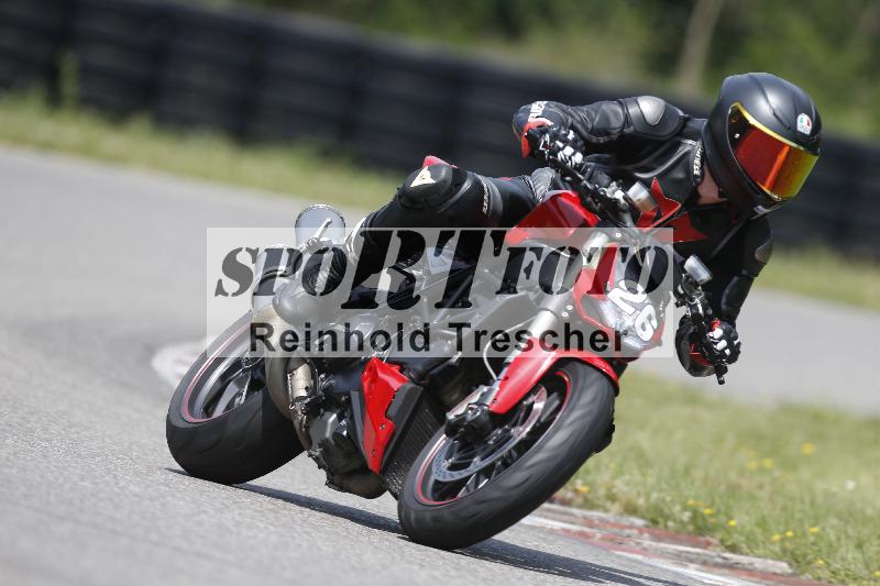 /27 12.06.2025 Ducati Schweiz Trackday Warmup  ADR/blau-bleu/26
